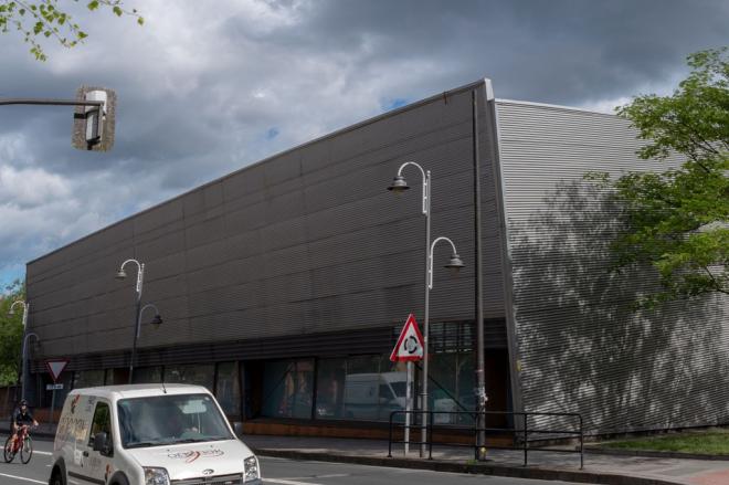El Polideportivo Municipal de Zorrotza reabrirá sus puertas el domingo 1 de septiembre (Foto: Bilbao Kirolak).