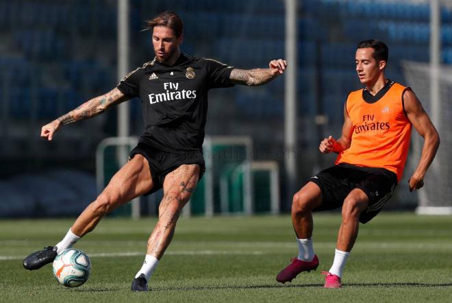 Sergio Ramos y Lucas Vázquez, en el entrenamiento de este miércoles (Foto: Real Madrid).