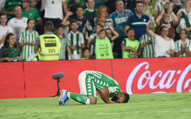 Nabil Fekir celebra un gol con el Betis (Foto: Kiko Hurtado).
