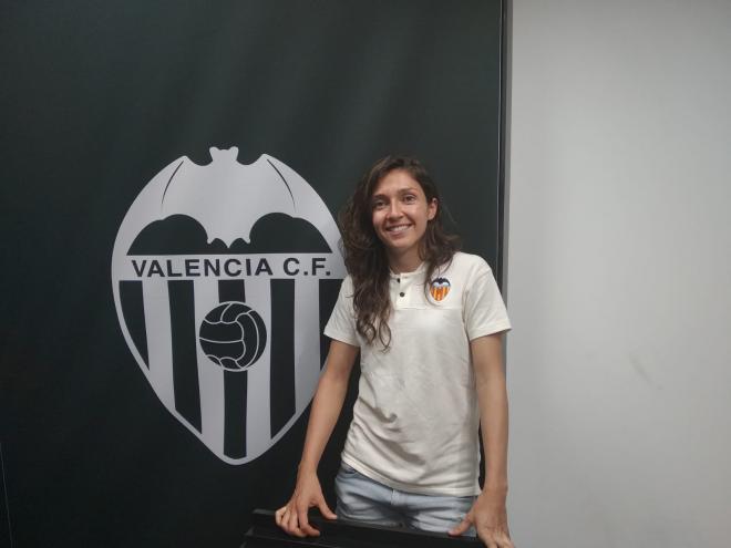 Natalia Gaitán, capitana del Valencia CF Femenino, atiende a ElDesmarque Valencia.