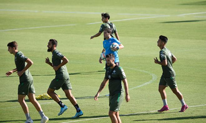 Rubi, en un entrenamiento en la Ciudad Deportiva Luis del Sol (Foto: Kiko Hurtado).