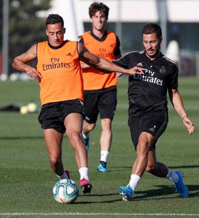 Hazard y Lucas Vázquez durante un entrenamiento.