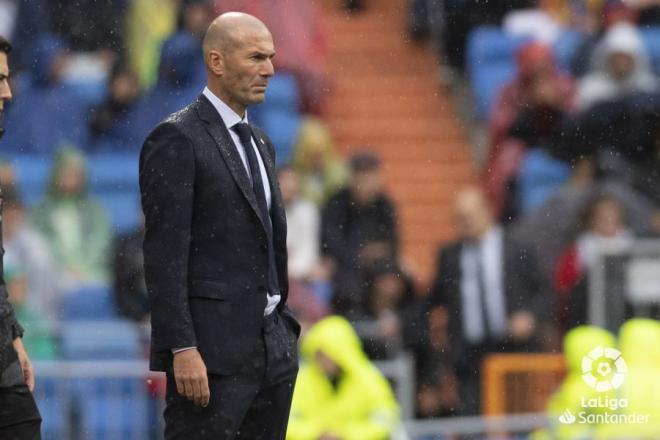 Zidane, ante el Levante.