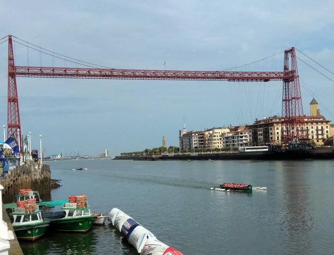 Insuficiente tercer tiempo para Deusto AE en aguas de Portugalete (Foto: DMQ Bizkaia).
