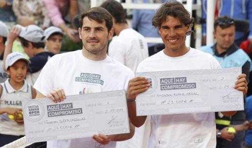 Iker Casillas y Rafa Nadal, en un acto del Mutua Open de Tenis de Madrid de 2014 (Foto: EFE).