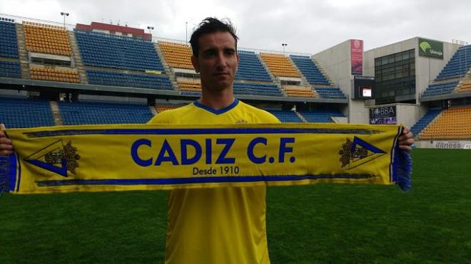 Jandro, en su presentación con el Cádiz.