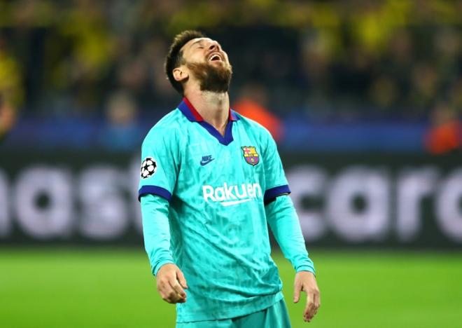 Leo Messi, lamentando una jugada ante el Dortmund (Foto: UEFA).