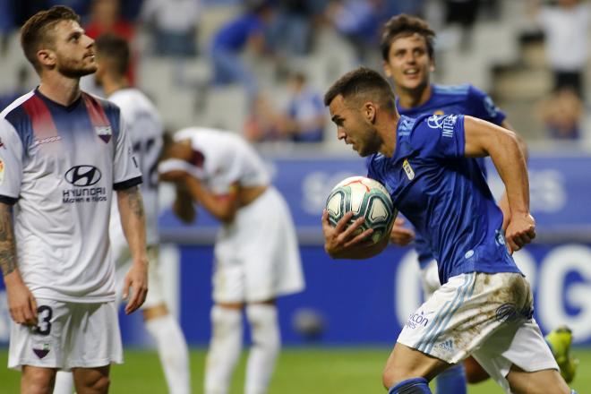 Real Oviedo VS Extremadura UD (Foto: Luis Manso).