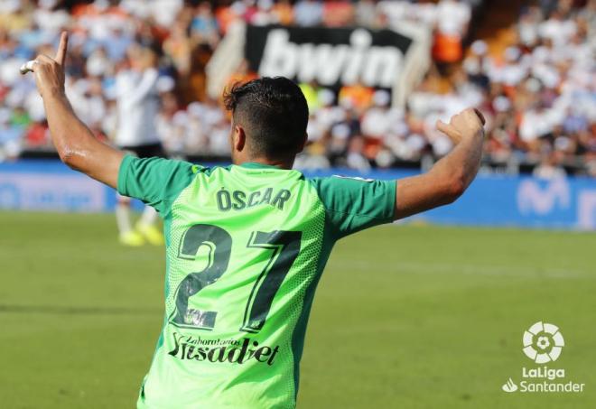 Óscar, ante el Valencia.