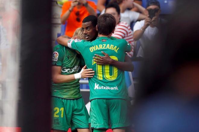 Isak celebra su gol ante en el Espanyol-Real Sociedad.