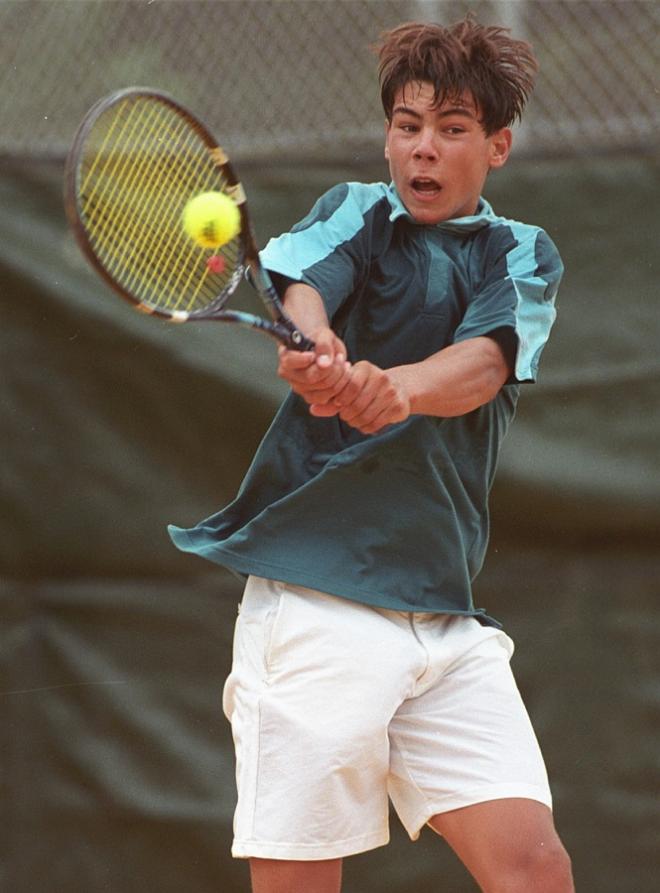 Rafa Nadal, en las pistas del Tenis Betis en septiembre de 2001 (Foto: Pepo Herrera / El Correo).