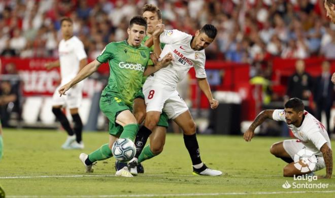 Igor Zubeldia durante el partido contra el Sevilla en el Ramón Sánchez-Pizjuán (Foto: LaLiga).