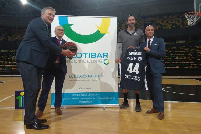 Beotibar Recycling ha renovado su acuerdo de patrocinio con el Bilbao Basket (Foto: EDB).