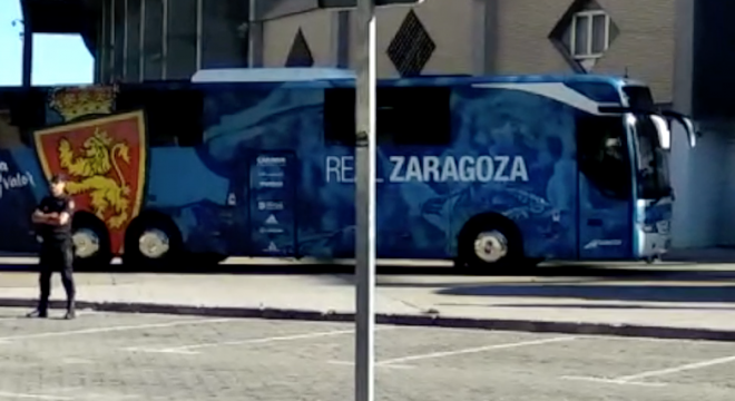 El autobús del Zaragoza, antes del partido contra el Málaga.