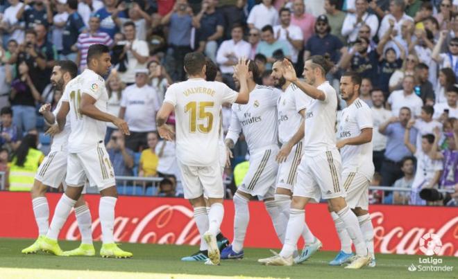 Celebración de Benzema en el Real Madrid-Granada.