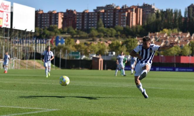 Doncel dispara en los Anexos ante la Real Sociedad B (Foto: Real Valladolid).
