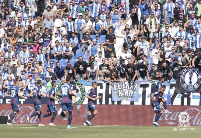 El Levante celebra el primer gol en Butarque (Foto: LaLiga).