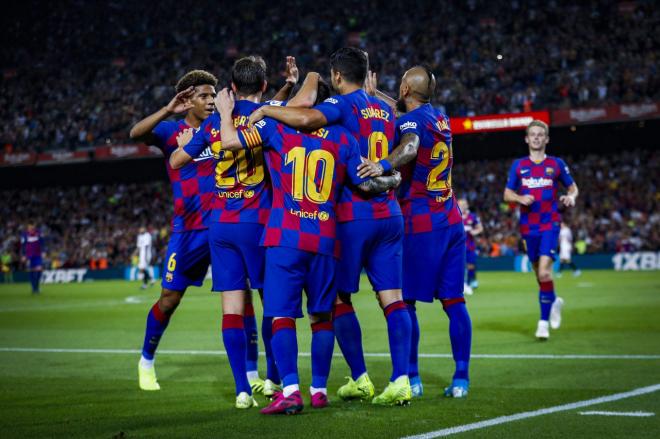 Los jugadores del Barça celebran un gol ante el Sevilla (Foto: FCB).