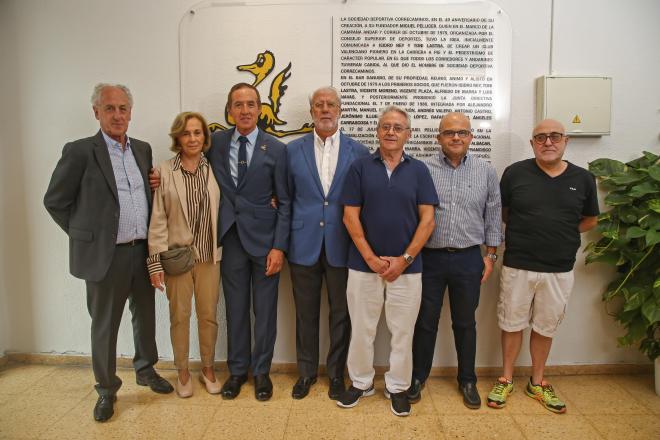 La SD Correcaminos, organizador del Medio y Maratón Valencia, celebra el 40º aniversario de su creación honrando la memoria de sus fundadores