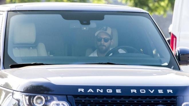 Leo Messi, en su Range Rover.