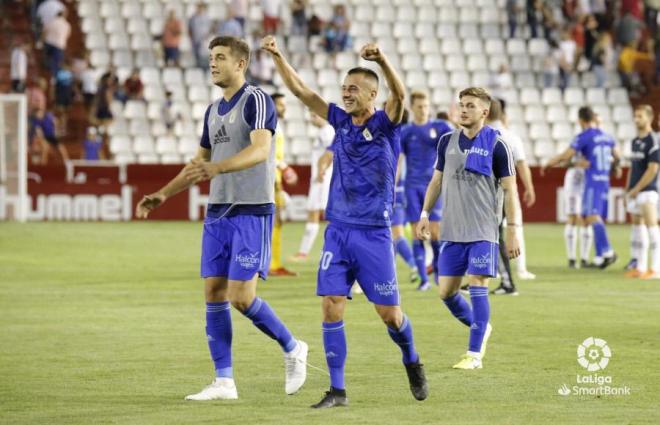 Tejera celebra la victoria del Oviedo ante el Albacete (Foto: LaLiga).