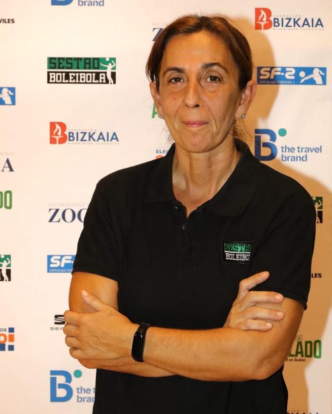 Paki Blanco, entrenadora del CV Sestao.