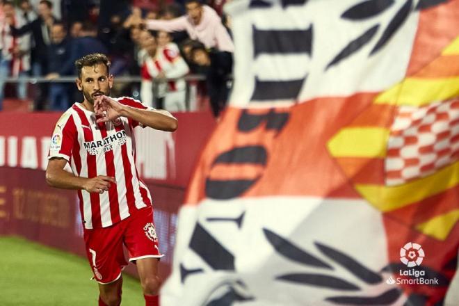 Cristhian Stuani celebra un gol con el Girona en el partido contra el Deportivo de La Coruña (Foto: LaLiga).