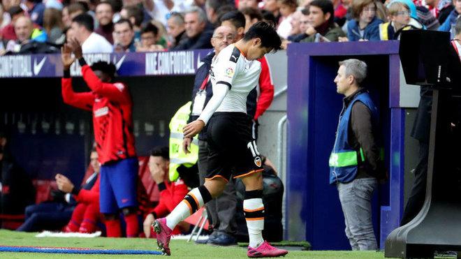 Kangin Lee será baja por lesión en los próximos partidos del Valencia CF (Foto: EFE).