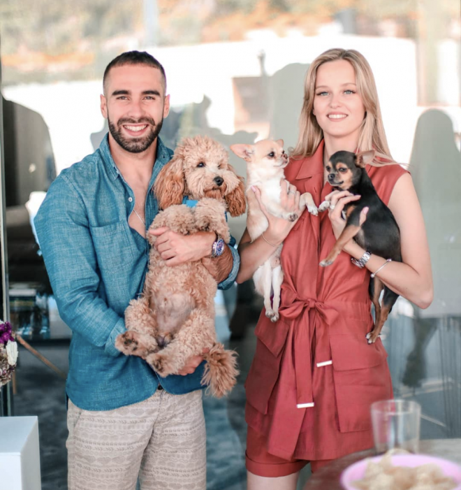 Dani Carvajal y su novia Daphne Cañizares (Foto: @dani.carvajal.2).