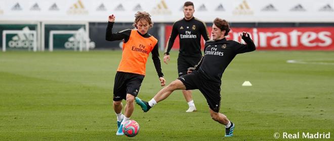 Modric, durante el entrenamiento (Vía Real Madrid).