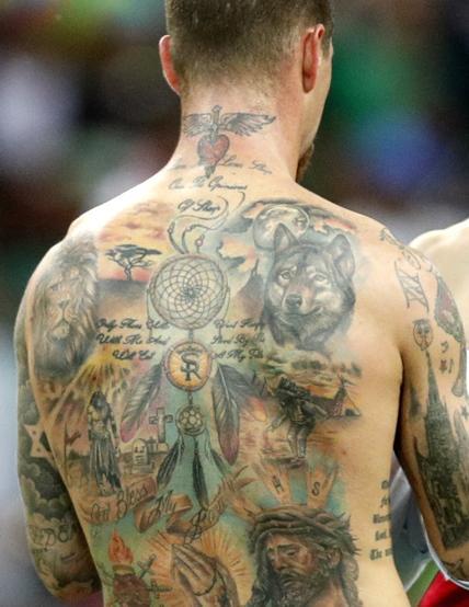 Entre los tatuajes que tiene Sergio Ramos en la espalda, está la cara del Señor del Gran Poder de Sevilla (Foto: EFE).