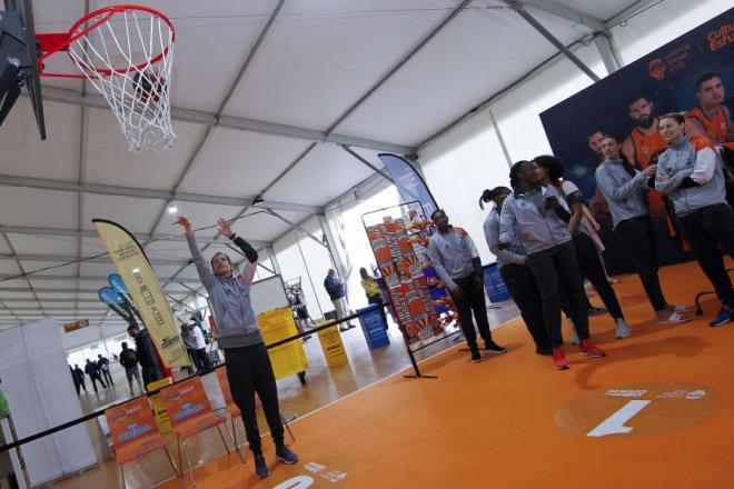 El Valencia Basket se vuelca con el Medio Maratón