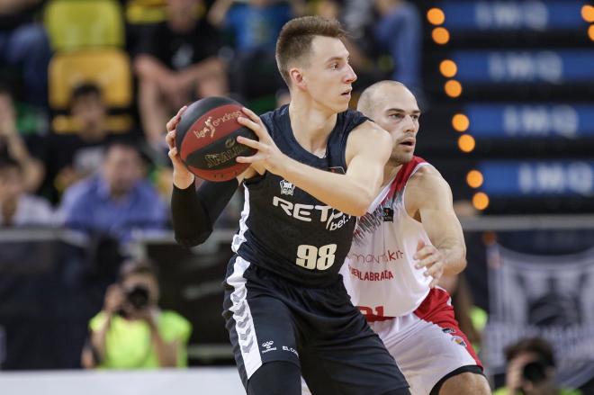 Bilbao Basket no sabe si contará en Valencia con Arnoldas Kulboka.