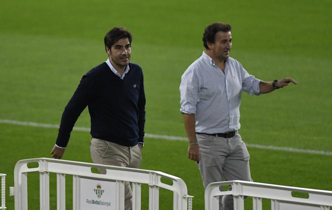 Haro y Catalán, en un entrenamiento del Real Betis (Foto: Kiko Hurtado).