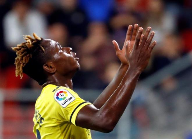 Chukwueze se lamenta durante un partido con el Villarreal.