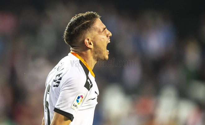 Manu Vallejo se postula como titular debido a las lesiones del Valencia CF (Foto: Valencia CF).