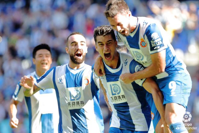 Marc Roca, jugador del Espanyol, celebrando su tanto (Foto: LaLiga).