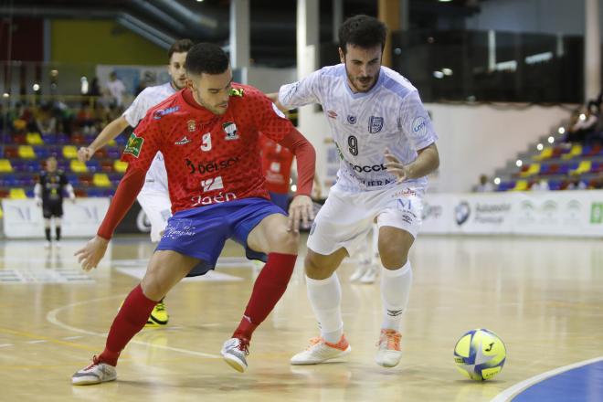 Un lance del UMA Antequera - Mengíbar.