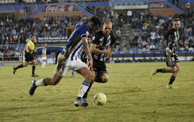 Lance del partido entre el Recre y el Cartagena. (Clara Verdier)