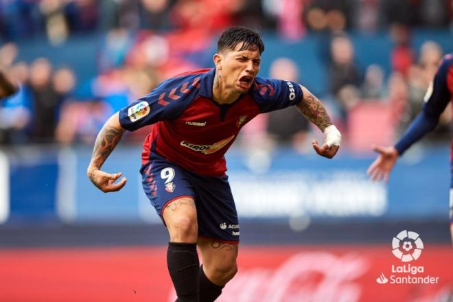 El Chimy Ávila celebrando su gol (Foto: LaLiga).