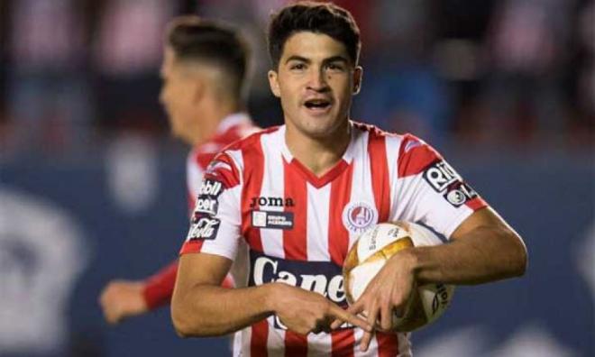 Nico Ibáñez celebra un gol con el San Luis (Foto: EFE).