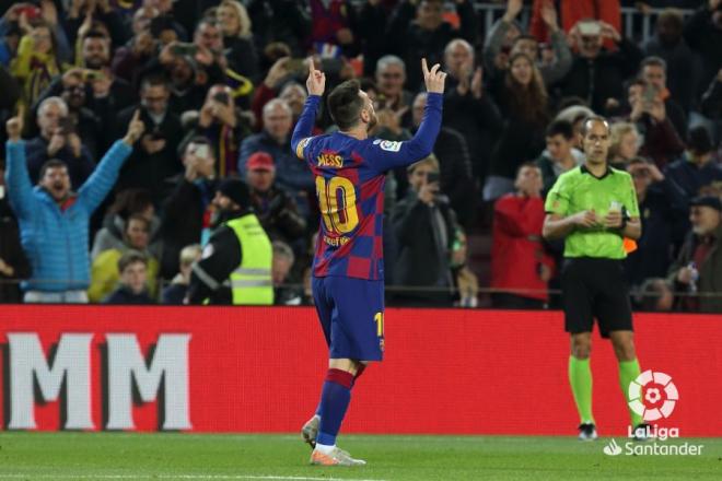Messi, celebrando uno de sus goles ante el Celta.