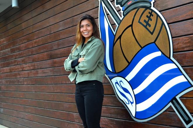 Kiana Palacios, jugadora de la Real Sociedad tras la entrevista con ElDesmarque (Foto: Giovanni Batista).