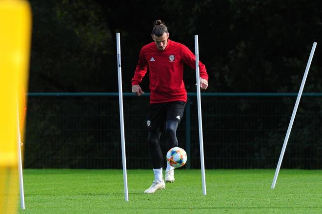 Gareth Bale, entrenándose con su selección en el parón (Foto: @GarethBale).