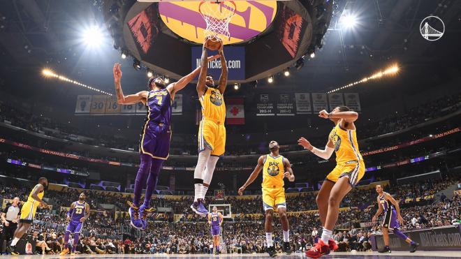 Imagen de un Lakers-Warriors de la NBA (Foto: @Warriors).