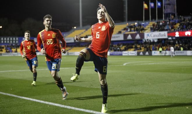 Manu García celebra el gol anotado con la sub 21 (Foto:SeFubol)