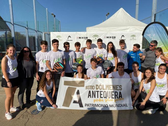 Algunos de los participantes en el Andaluz de Pádel celebrado en Sevilla hace unos meses.