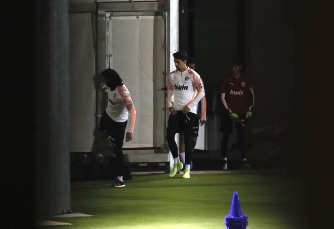 Sobrino vuelve a la dinámica con el Valencia CF (Foto: David González)