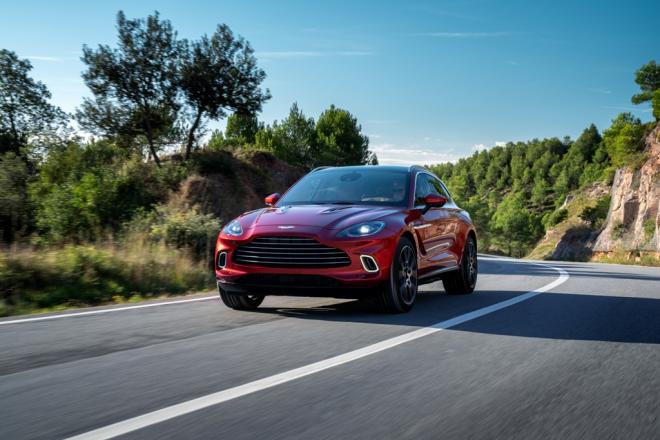 Nuevo Aston Martin DBX.