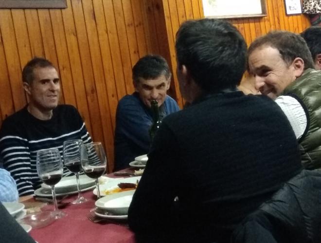 Gaizka Garitano compartiendo mesa con Jagoba Arrasate, José Luis Mendilibar y Asier Garitano.
